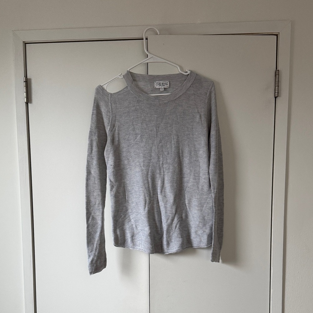 Feel The Piece Light Gray Long Sleeve Knit Top – Classic Crewneck Sweater
